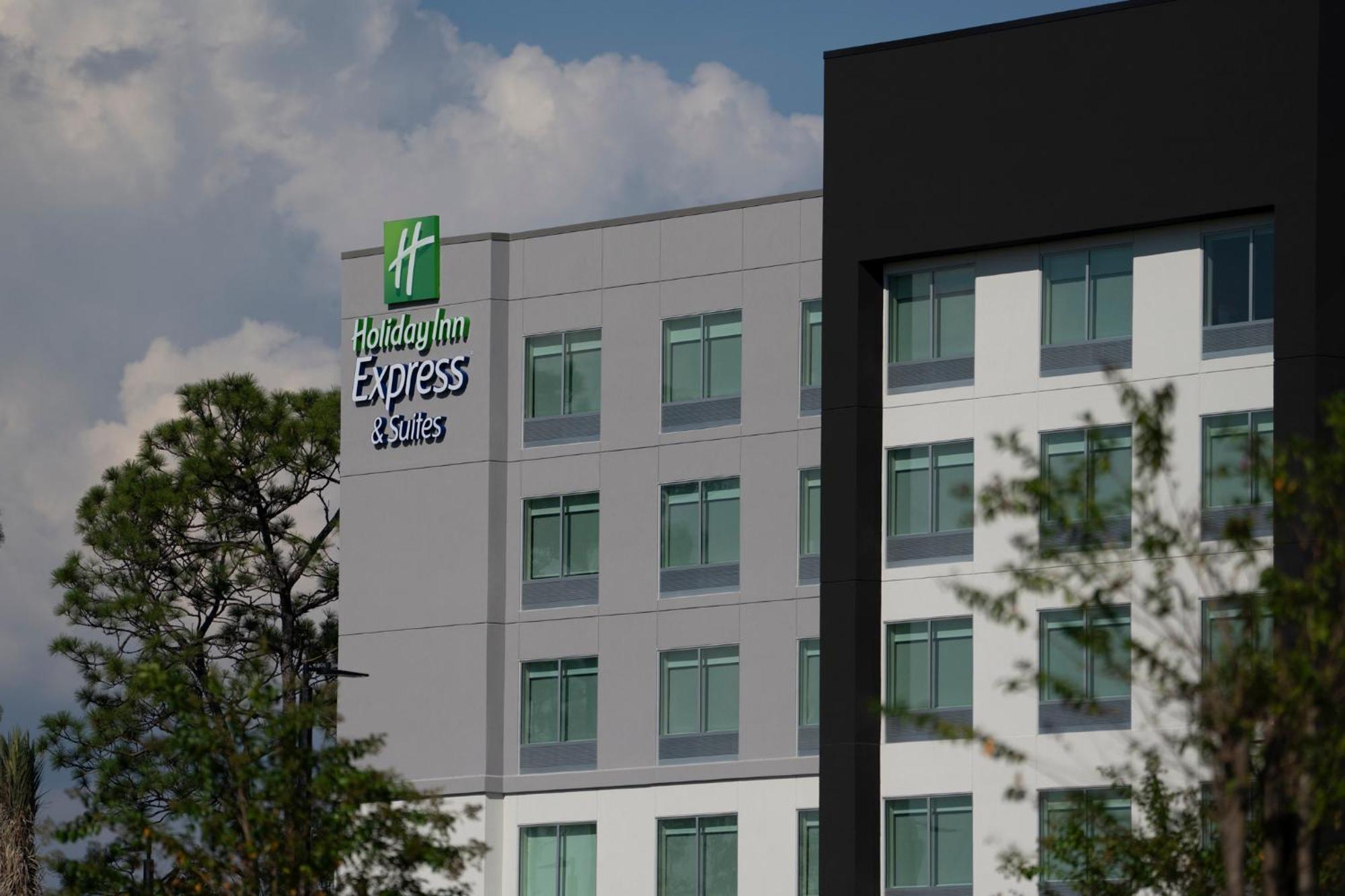Holiday Inn Express & Suites Fort Walton Beach - Eglin Area By Ihg Exterior foto
